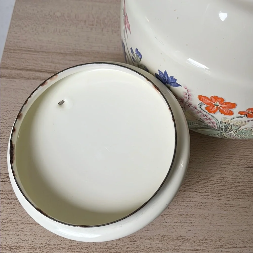 Floral Ceramic Teapot with Wooden Handle - Picture 10 of 13